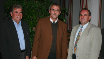 v.l.Gregor Resch, Peter Ziegelmeier, Alt-Bgm Josef Fischer